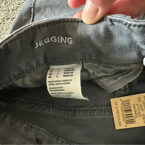 American Eagle Super Stretch Jeggings Size 2 - Picture 5 of 9